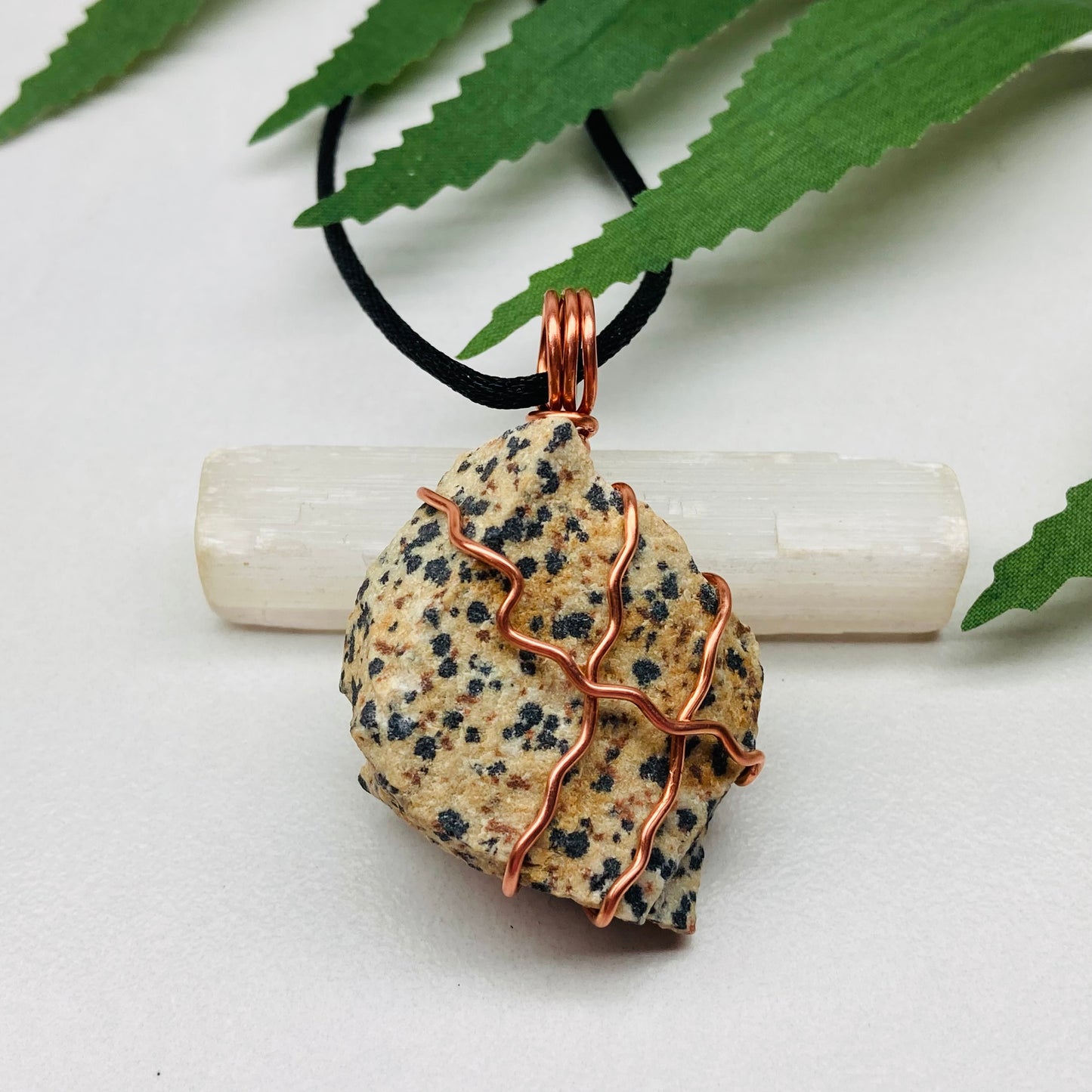 "Dalmatian jasper necklace with beige stone and black spots, wrapped in copper wire, handcrafted during the Moon in Aries