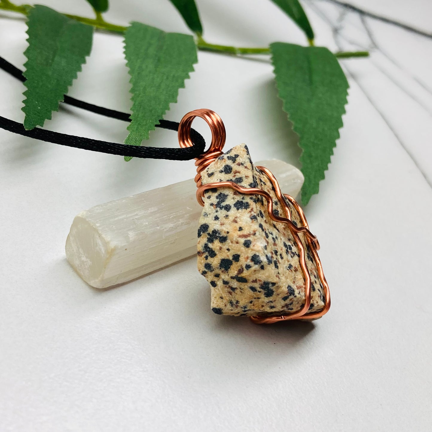 "Dalmatian jasper necklace with beige stone and black spots, wrapped in copper wire, handcrafted during the Moon in Aries
