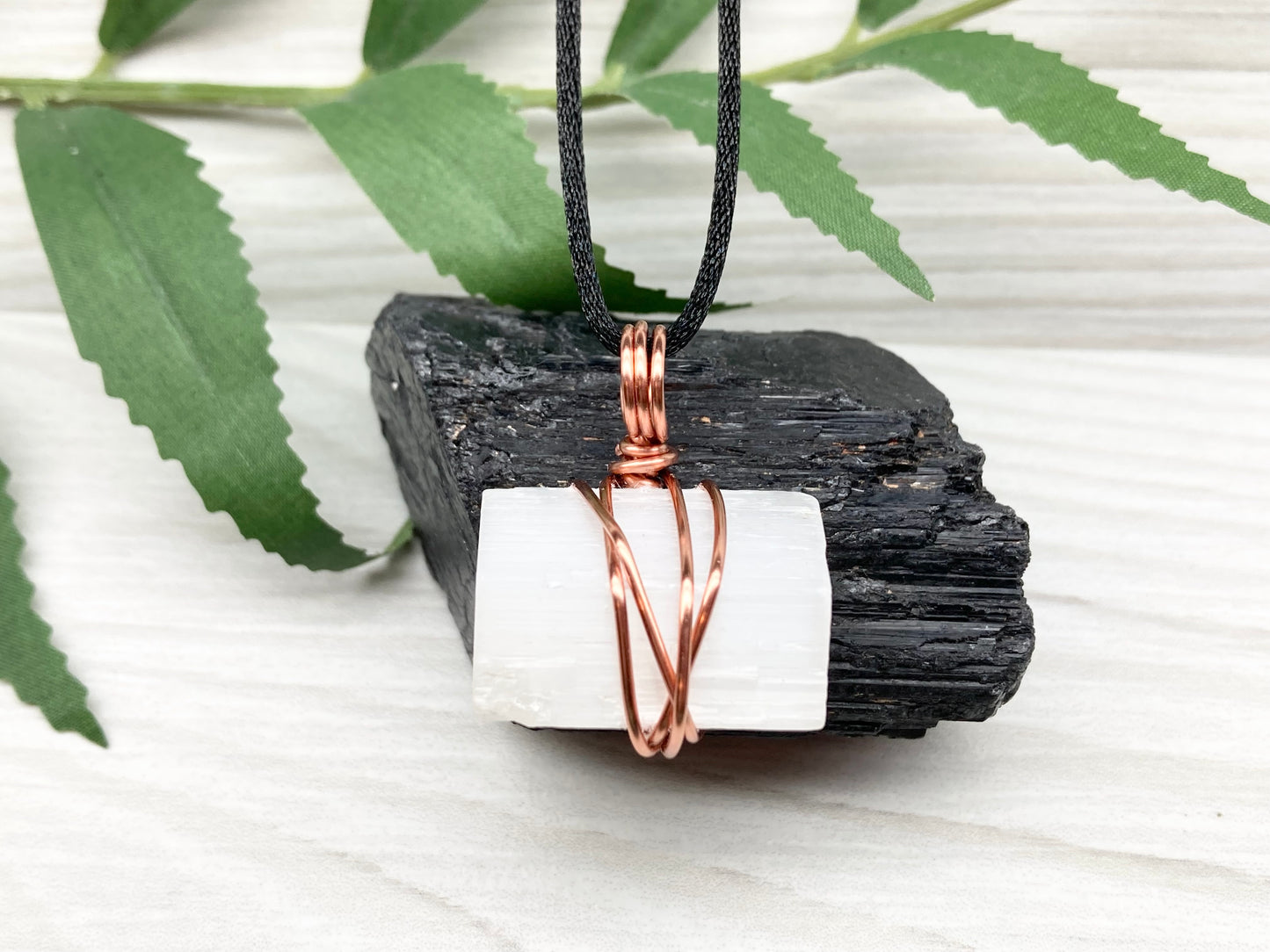 Raw Selenite Necklace. Natural Selenite Crystal Wrapped With Copper Wire. This Stone Is Associated With Cancer And Taurus Zodiacs.