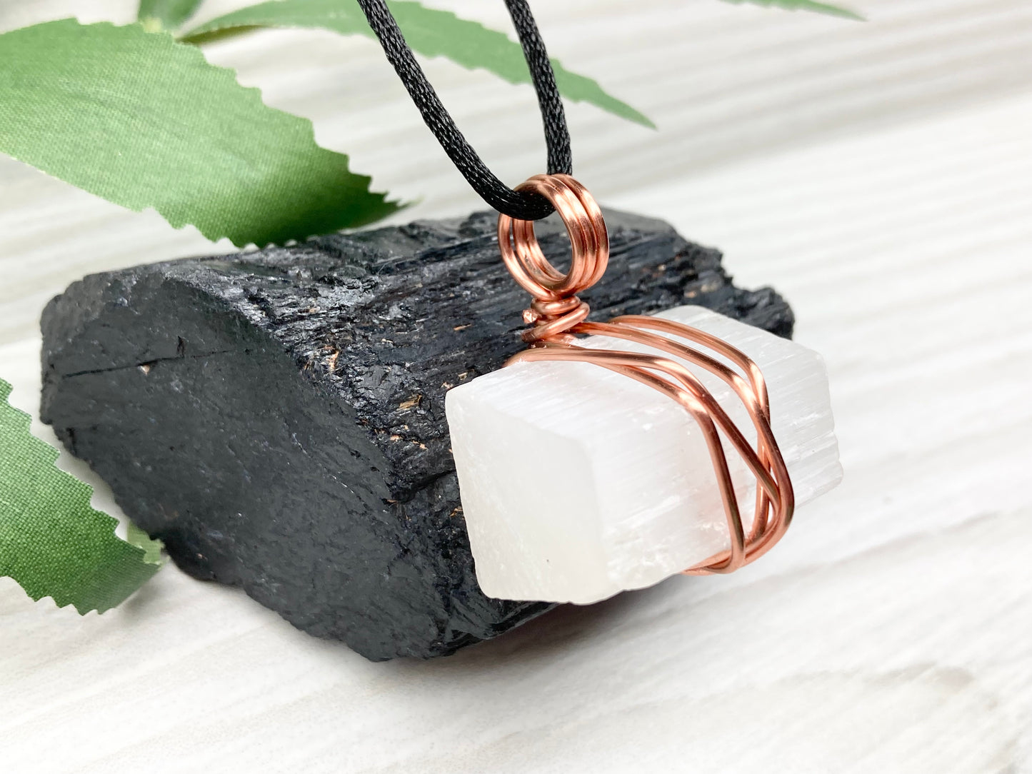 Raw Selenite Necklace. Natural Selenite Crystal Wrapped With Copper Wire. This Stone Is Associated With Cancer And Taurus Zodiacs.