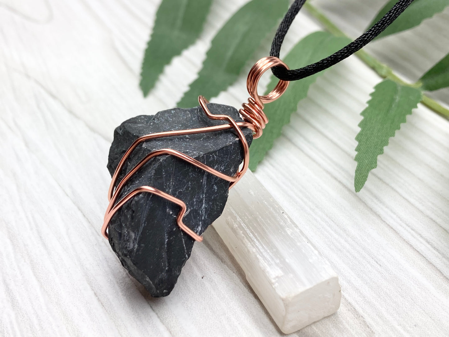 Real Black Onyx Stone Wrapped With Copper Wire. Raw Crystal Necklace. Rough Gemstone Pendant. Comes On A Black Chain. Witchy Pagan Style Jewelry.
